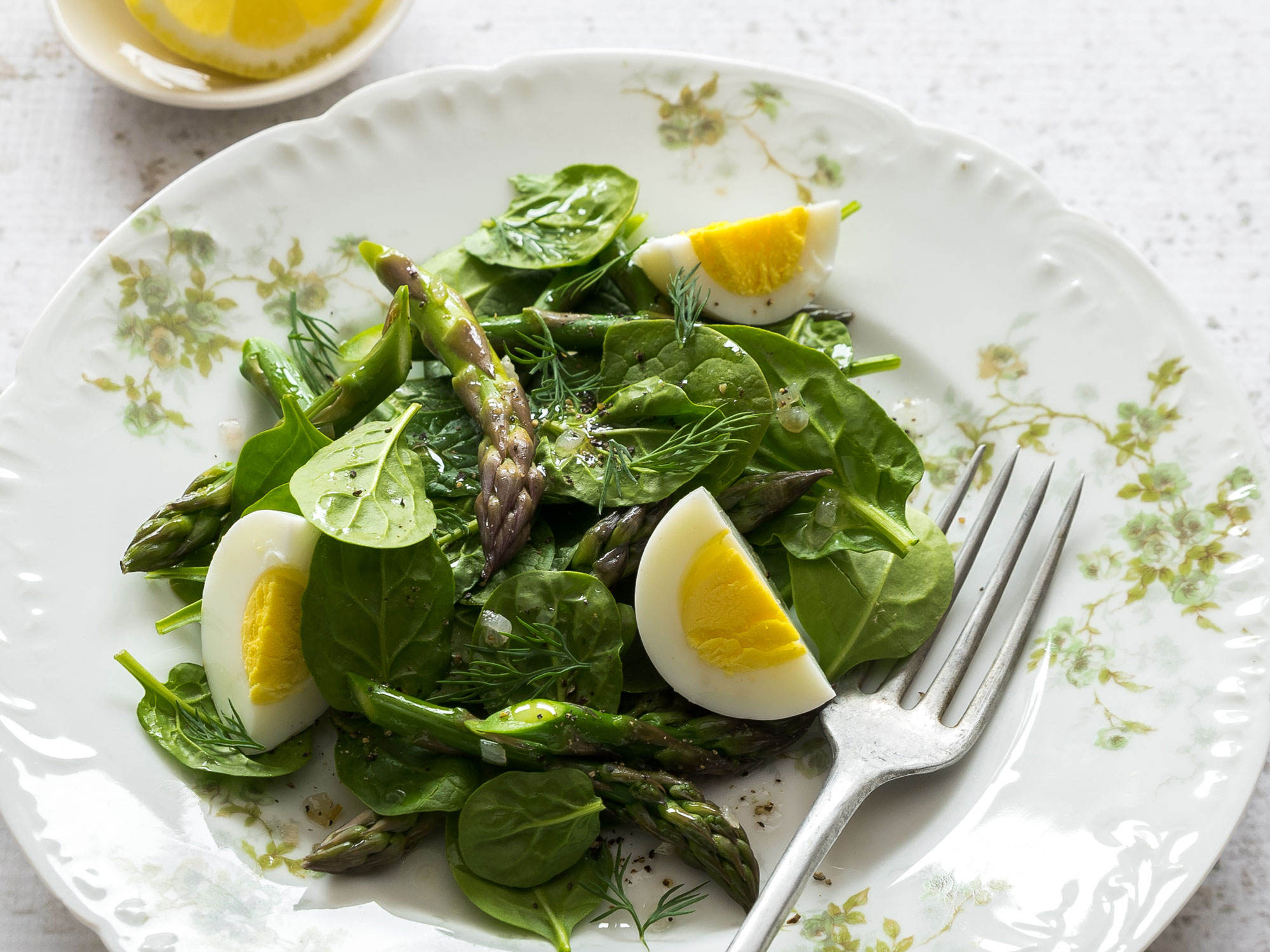 Asparagus & Spinach Salad with Lemon-Dill Dressing - Wedge Community Co-ops